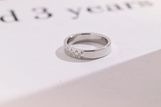 0.20 TCW Round And Emerald Cut Flush Set Moissanite Diamond Wedding Band