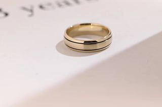 Unique Minimalist Satin Fishished Wedding Band For Men's