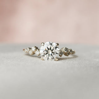 1.0CT Round Cluster Moissanite Diamond Engagement Ring