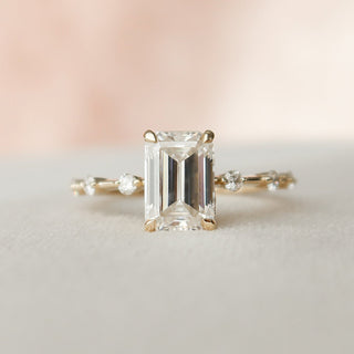 2.0CT Emerald Cut Solitaire Moissanite Diamond Engagement Ring