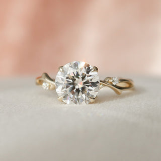 2.0CT Round Brilliant Cut Twig Moissanite Diamond Engagement Ring