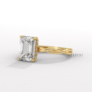 infinity band emerald diamond ring