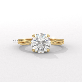 infinity band round diamond