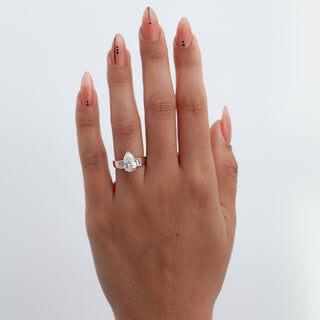 2.0ct Pear Five Stone Moissanite Unique Diamond Rings Classy Women With Matching Band