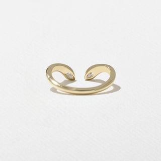 2.0ct East West Oval Moissanite Diamond Solitaire Engagement Ring With Curved Wedding Band