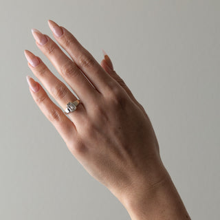 2.0ct Bezel Set Emerald Moissanite Solitaire Engagement Unique Diamond Rings With Matching Band