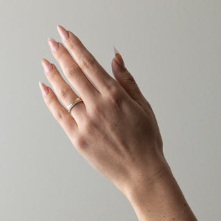 2.0ct Bezel Set Emerald Moissanite Solitaire Engagement Unique Diamond Rings With Matching Band