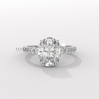 unique oval pave ring
vintage oval pave ring
minimalist oval diamond ring