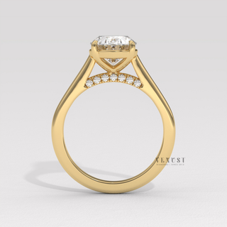 oval engagement ring