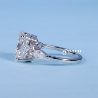 2.0CT Oval Cut Moissanite Diamond Cluster Engagement Ring