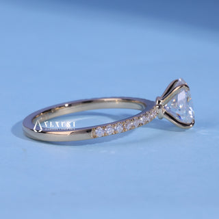 1.0CT Oval Cut Moissanite Diamond Pave Engagement Ring