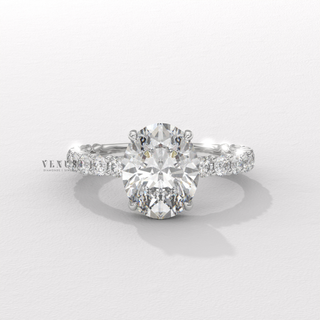 pavé engagement ring oval cut