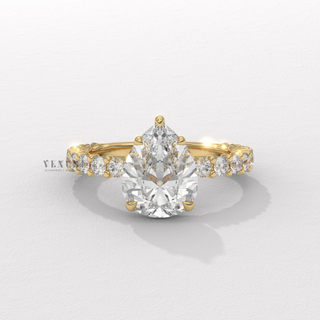 pear cut diamond ring