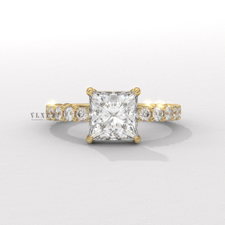 princess cut engagement ring