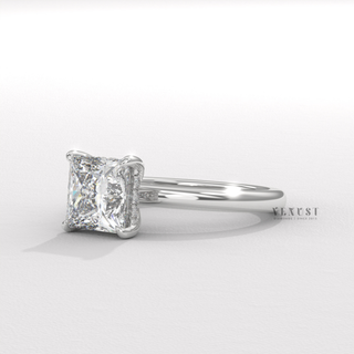 princess cut solitaire engagement ring