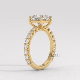 princess engagement ring moissanite