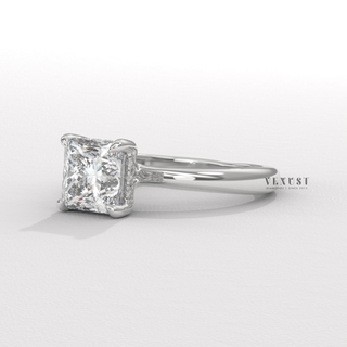 princess solitaire luxury ring
