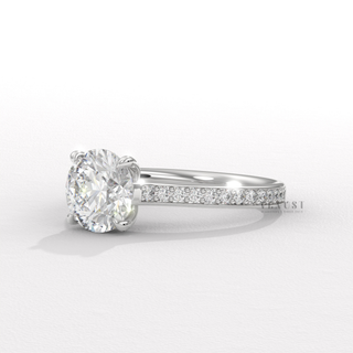 round diamond clean girl style
