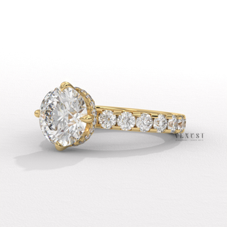 round pave ring modern style