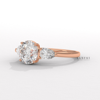 sparkly diamond ring