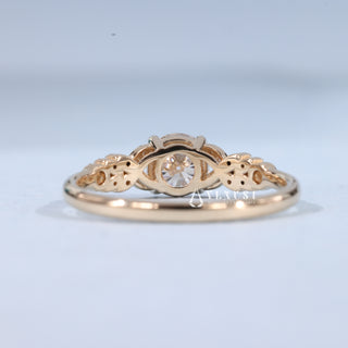 1.0CT Round Cut Moissanite Diamond Vintage Style Engagement Rings