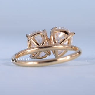 1.0CT Pear & Oval Moissanite Diamond Unique Toi Et Moi Engagement Ring
