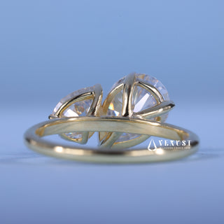 2.0CT Pear Cut Two Moissanite Diamond Toi Et Moi Engagement Ring