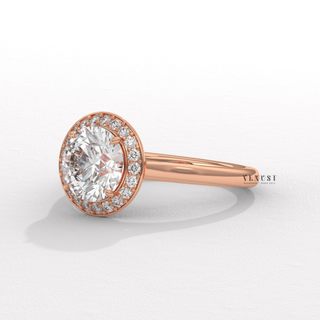 viral round halo setting, trendy round halo setting
