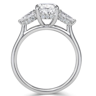 wedding ring for women
diamond ring 
engagement ring 
cushion cut engagement ring 