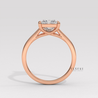 wedding ring princess cut
