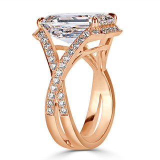 split shank engagement ring
emerald cut diamond 
split shank setting ring 
unique engagement ring 