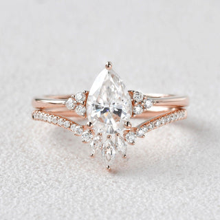 1.87tcw Pear Cut Moissanite Vintage Style Bridal Ring Sets
