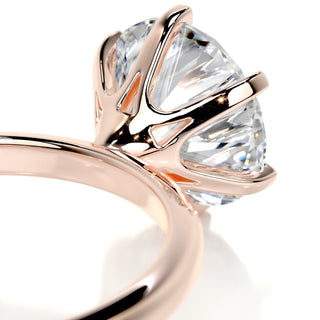 2.5ct Round Cut Solitaire Moissanite Diamond Engagement Ring
