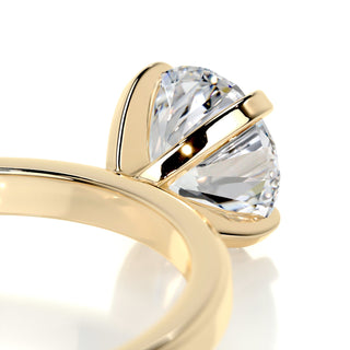 1.0ct Round Cut Solitaire Moissanite Diamond Engagement Ring