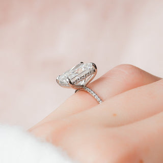 5.0CT Radiant Hidden Halo Moissanite Diamond Engagement Ring