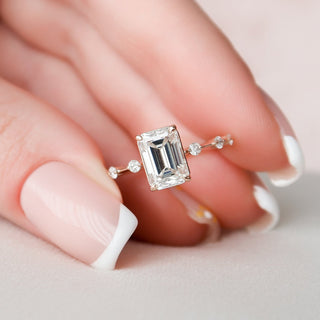 2.0CT Emerald Cut Solitaire Moissanite Diamond Engagement Ring
