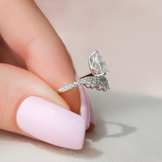 0.95ct Pear Chevron Moissanite Diamond Engagement Ring