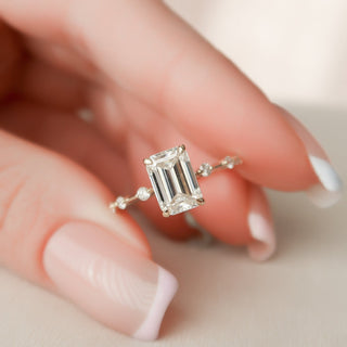 2.0CT Emerald Cut Solitaire Moissanite Diamond Engagement Ring