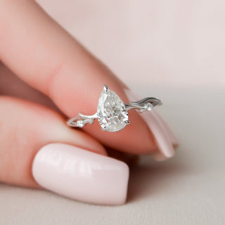 1.0CT Pear Twig Diamond Moissanite Engagement Ring
